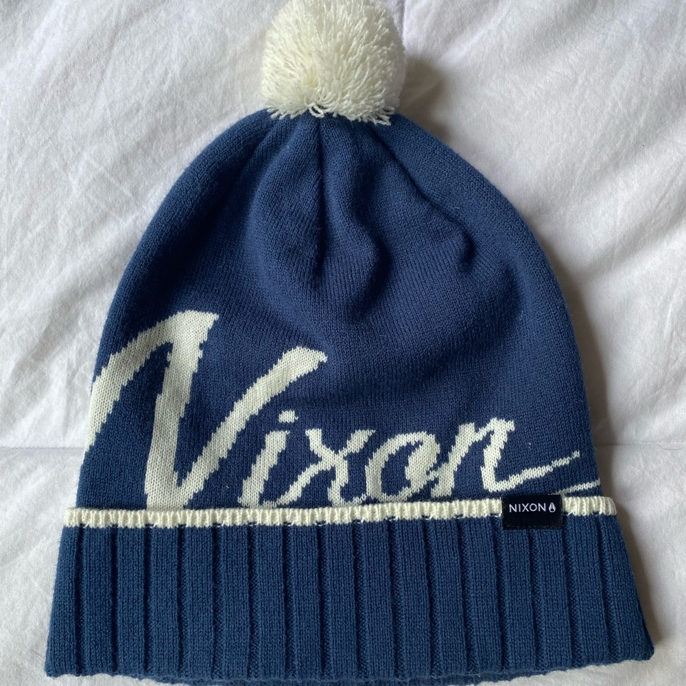 Nixon beanie